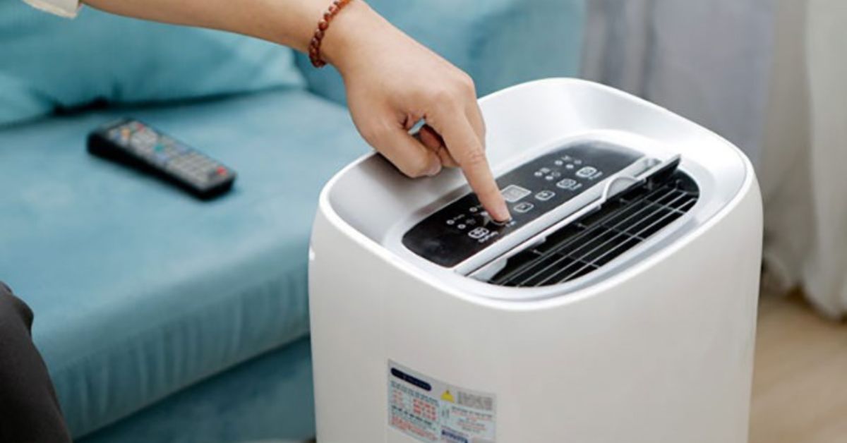 bật điều máy hút ẩm