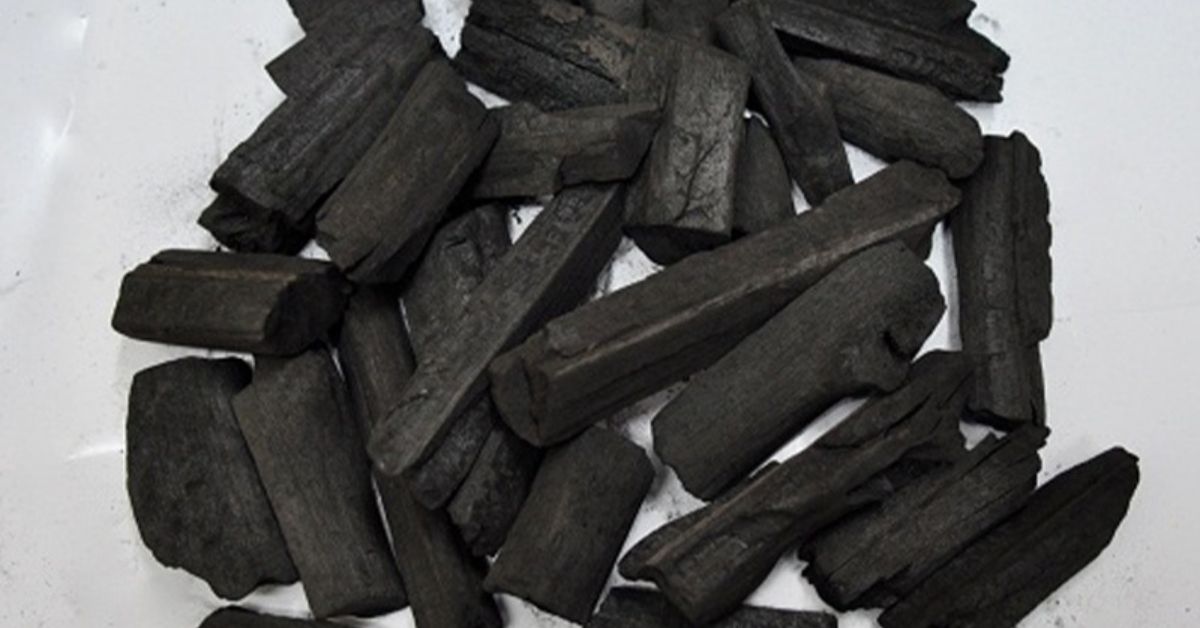 dùng than hút ẩm